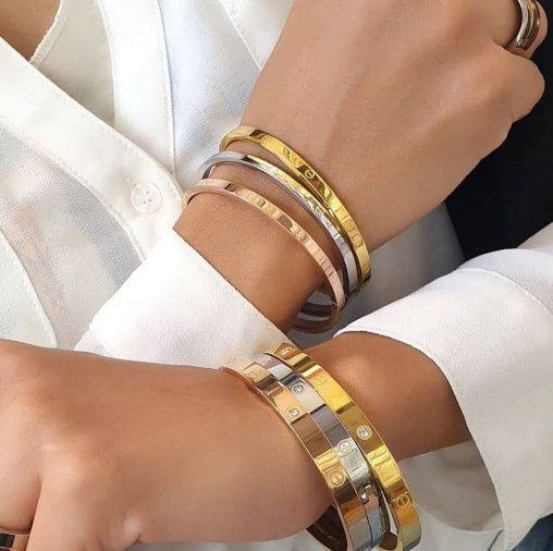 دستبند النگویی کارتیر  برند اصلی در سه رنگ، استیل درجه یک